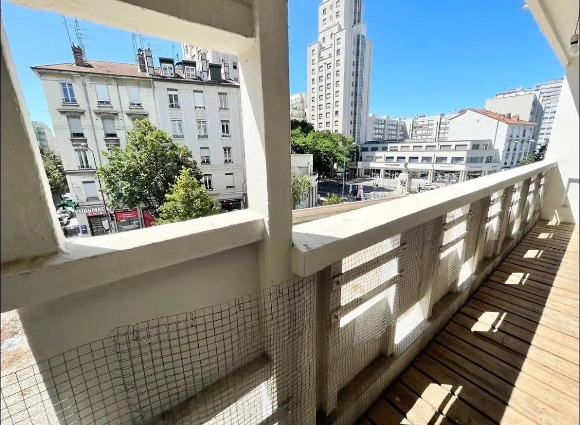 Bel Appartement Idealement Place فيليوربان 0*,